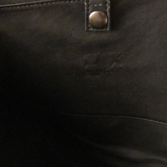 GX By Gwen Steffani - Picture 5 of 7